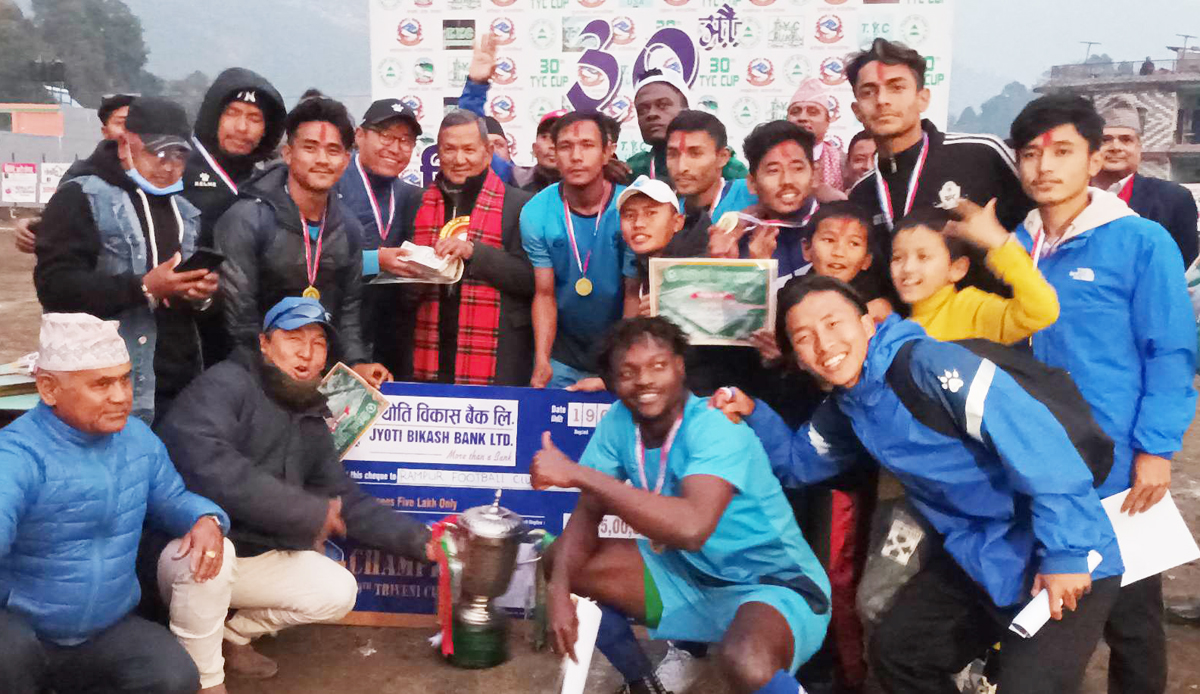 ३० औँ त्रिवेणी कप फुटवल प्रतियोगिताको उपाधि रोड्स् क्लव रामपुरले चुम्यो