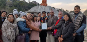 सर्बोदय सेवाश्रम आफ्नै थलोमा कदर पत्रबाट सम्मानित