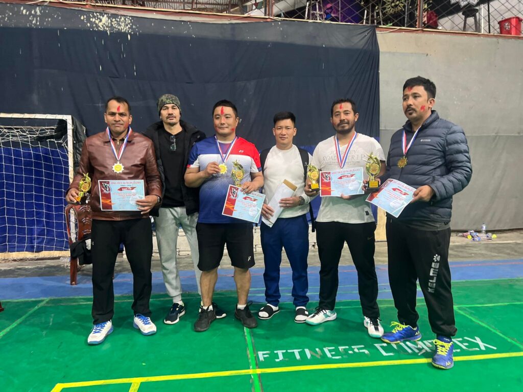 दोस्रो जिल्लास्तरीय वि लेबल युगल व्याटमिन्टन प्रतियोगितामा राउत र लामाको जोडी पहिलो