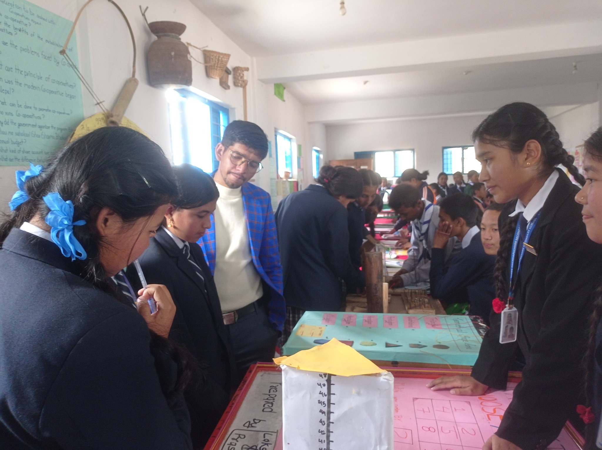भुर्जुङखोलाको माछापुच्छ्रे मावि गणित तथा विज्ञान प्रदर्शनी
