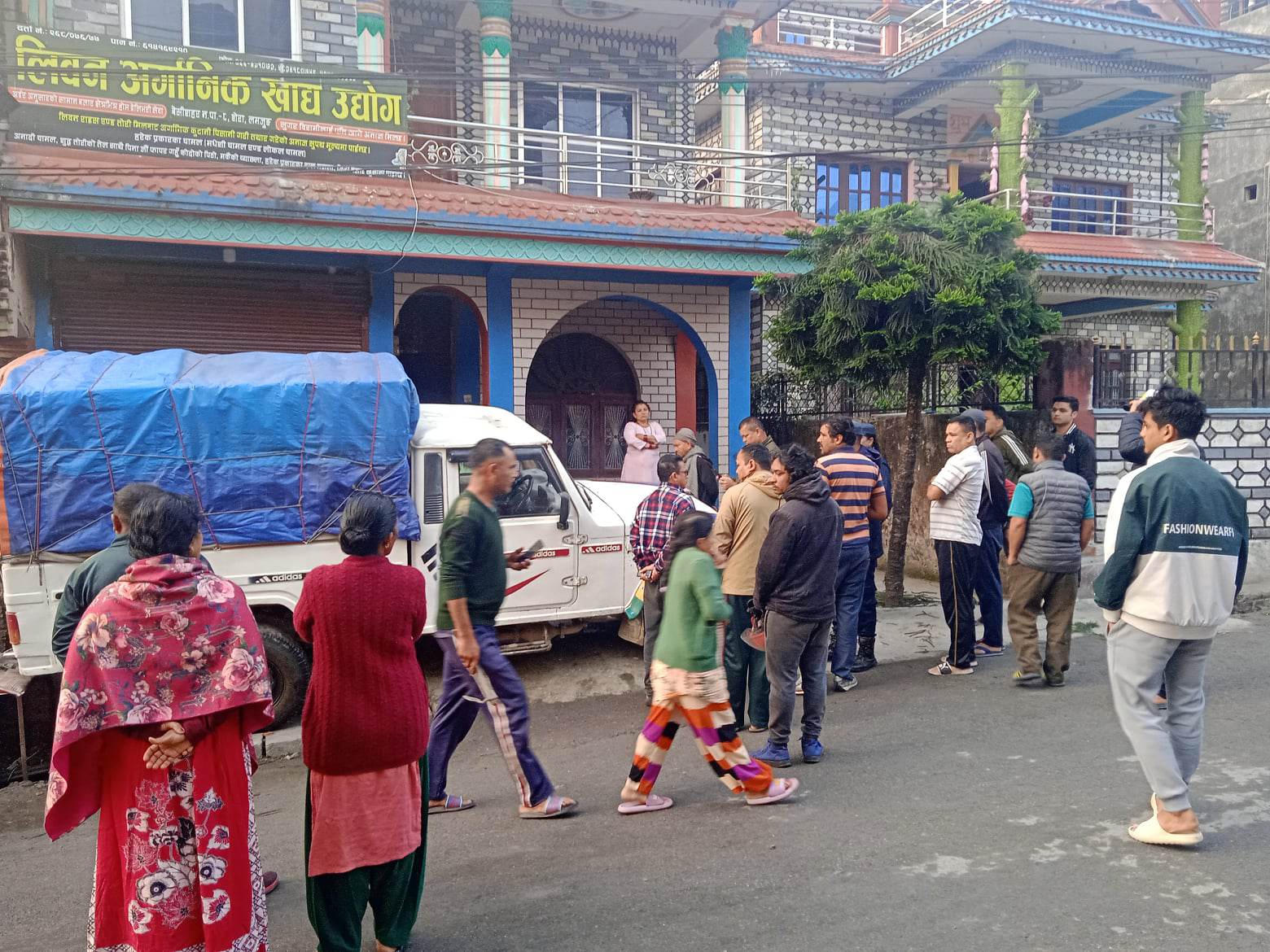 एक विहानै सेरा ओह्रालोमा जिप दुर्घटना : सवेरै भएकोले मानवीय क्षति जोगियो