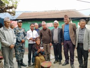 झण्डै ७० वर्षमा नागरिकता पाउँदा उफ्रिदै नाच्नु भयो– धनमान घले