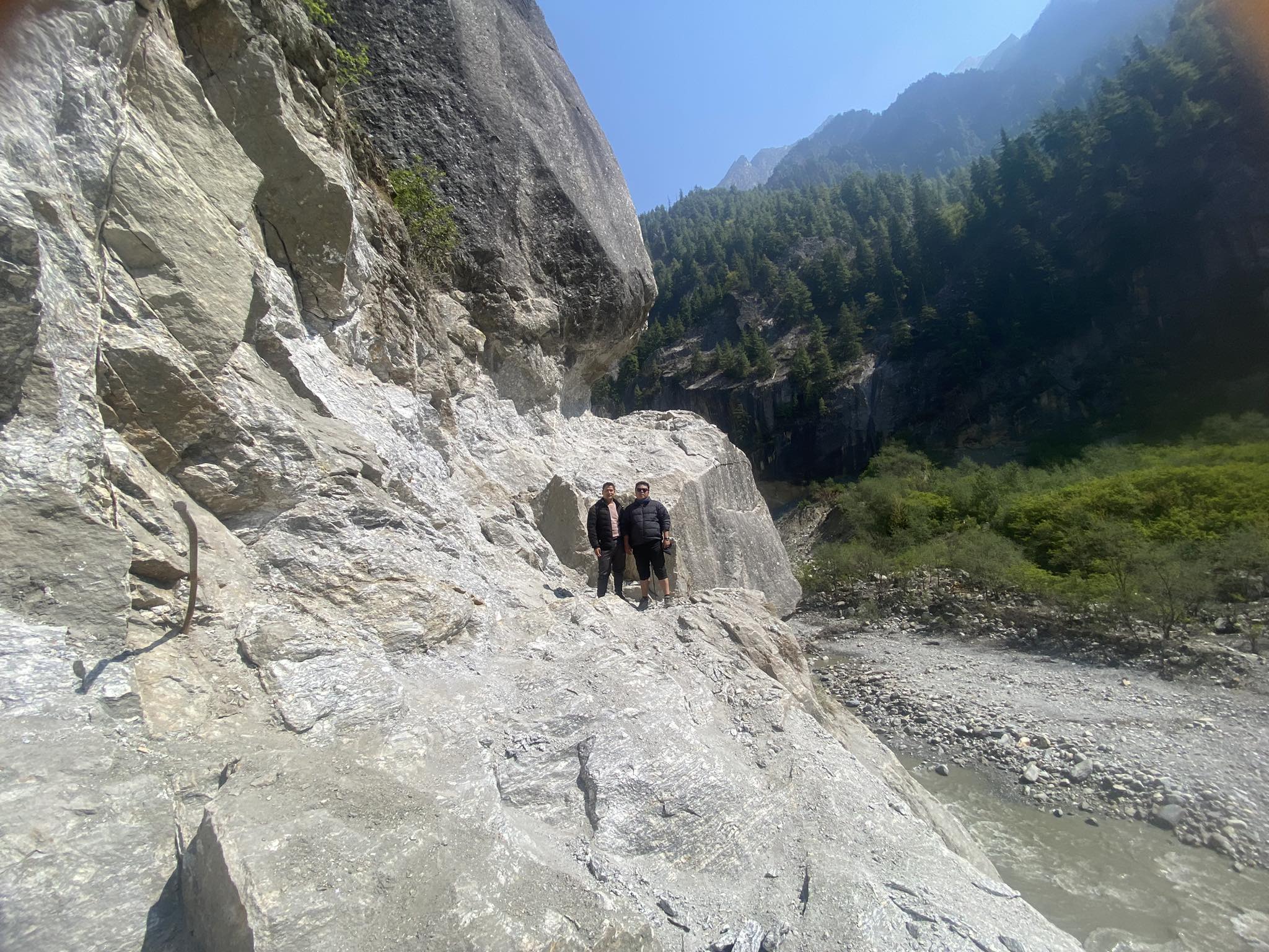 हावामा उड्दै गण्डकी प्रदेश सरकारको स्थापनाकालीन नीतिगत निर्णय