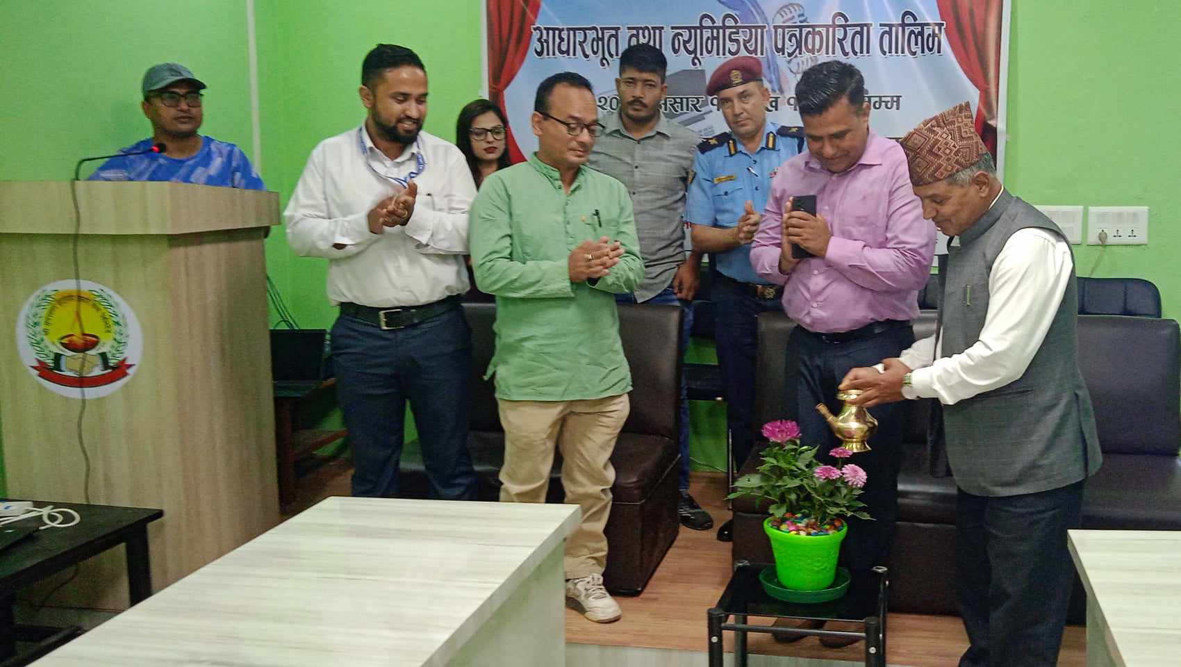 आधारभूत पत्रकारिता र न्यूमिडिया तालिम शुरु