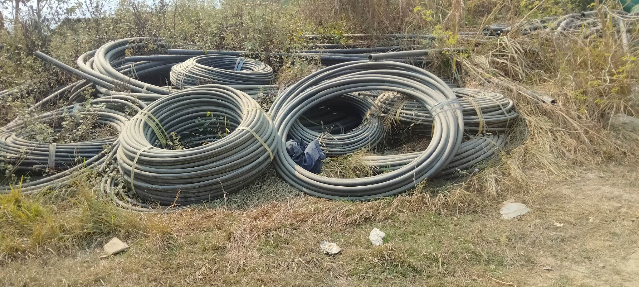 खानेपानी आयोजनामा बिचौलिया हावी : उपभोक्ता समितिलाई मुर्गा बनाउँदै मोजमस्ती