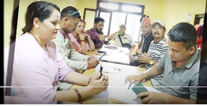 भ्रष्टाचार विरुद्धको अभियानमा सुन्दरबजार नगरबासीहरू