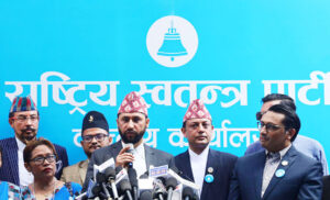 सत्ता र प्रमुख विपक्षी दलद्वारा संसदमा रास्वपालाई वाईपास गरिएपछि सबै संसदीय समितिमा उमेदवारी दिने तयारी