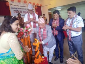 भव्य समारोह बिच काठमाडौंमा लमजुङको ठाडोभाका प्रतिष्ठान सम्मानित : फोटो फिचर