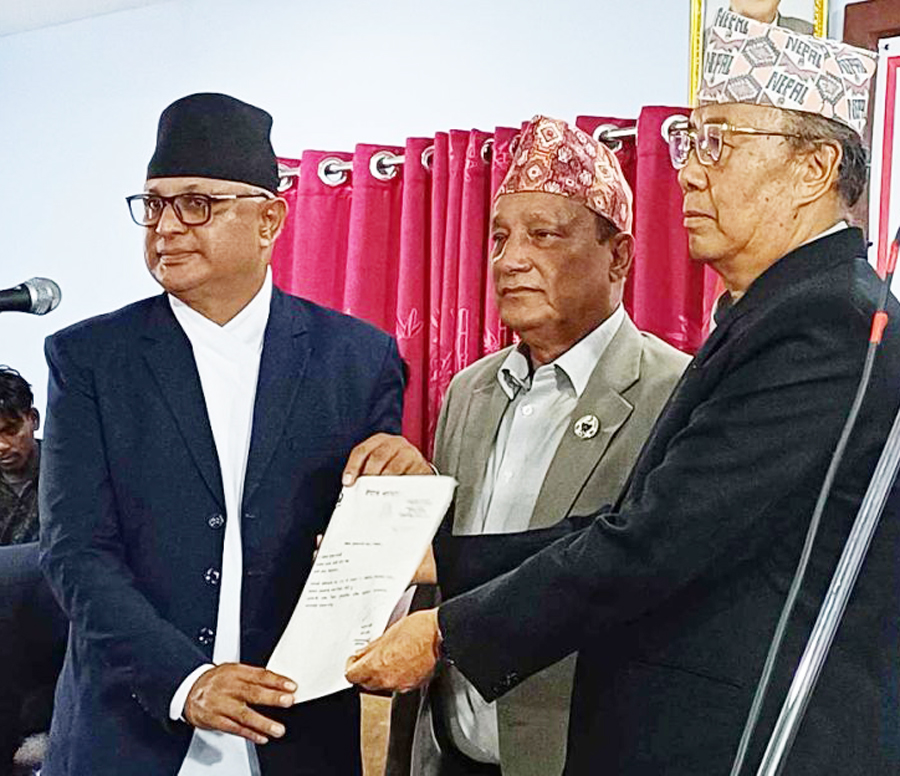 अन्ततः एमाले अडिन सकेन नैतिक धरातलमा ! देउवालाई दिइएको परमादेश र कोशी प्रदेशको समान