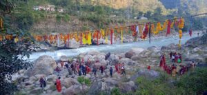 धार्मिक पर्यटनको प्रचुर सम्भावना बोकेको लमजुङको खुदी बेनीमा सांस्कृतिक मेलाको पुनर्जागरण वडास्तरबाट दुई फूलको डोरी तारियो
