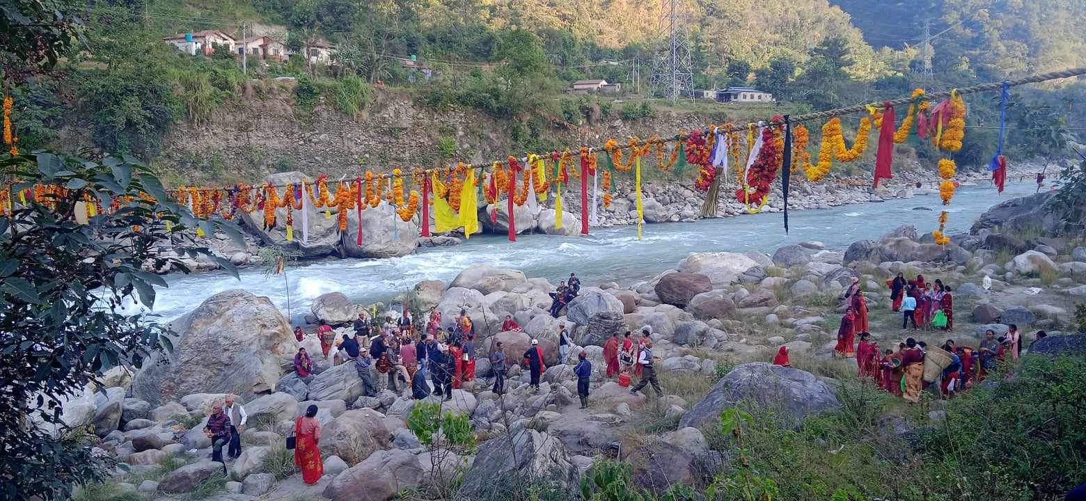 धार्मिक पर्यटनको प्रचुर सम्भावना बोकेको लमजुङको खुदी बेनीमा सांस्कृतिक मेलाको पुनर्जागरण वडास्तरबाट दुई फूलको डोरी तारियो