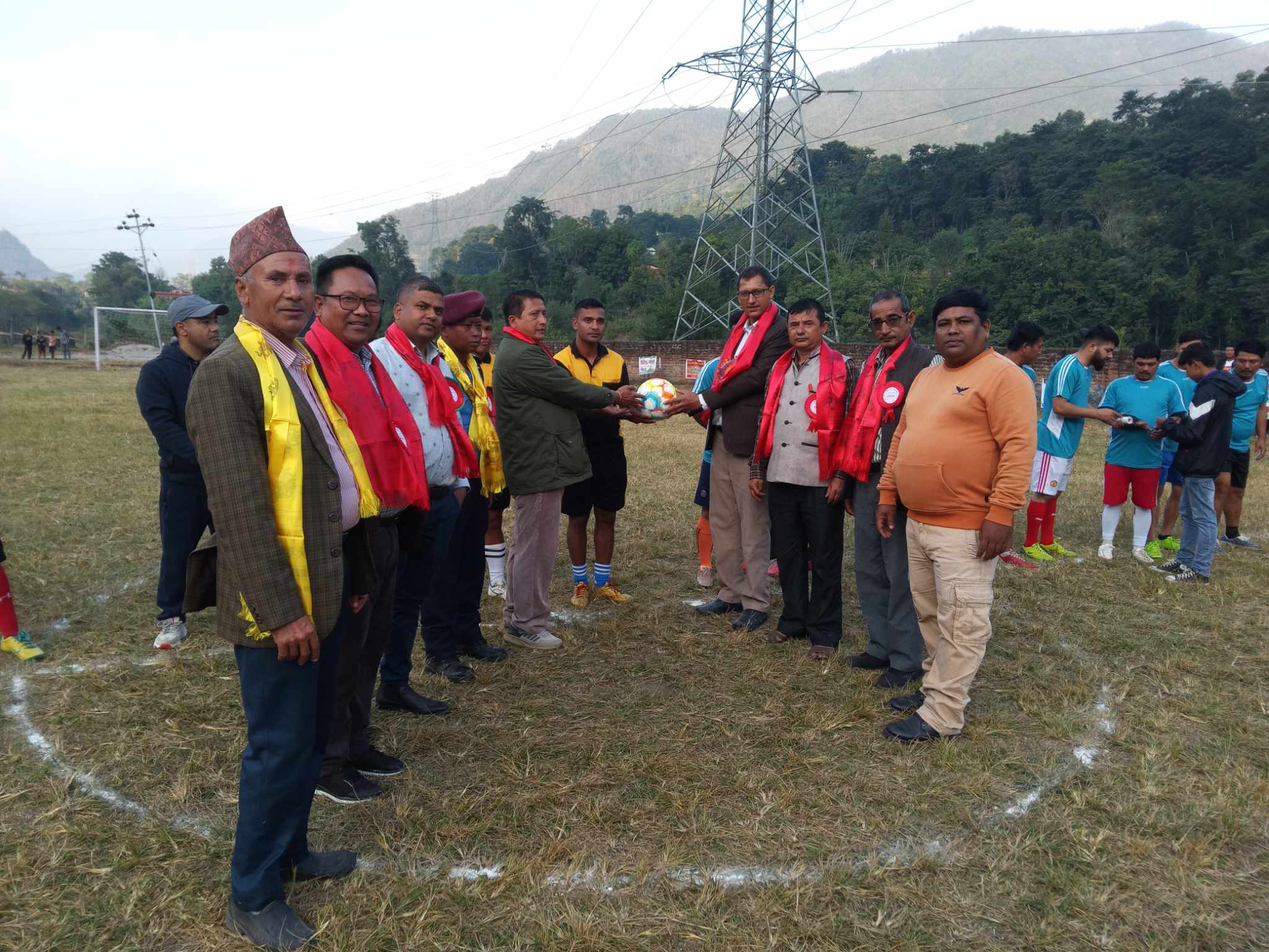 पाउँदी बजारमा दोश्रो खुला वडा अध्यक्ष कप 7 A साइज फुटवल प्रतियोगिता सुरु