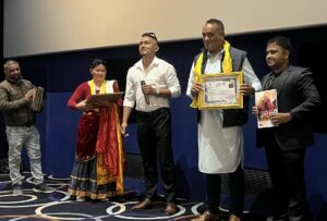 मध्यनेपालमा सुटिङ भएको चलचित्र सतीदेवीको प्रिमियर सम्पन्न, मेयर पाण्डेद्वारा चलचित्रलाई सहयोग गर्ने प्रतिबद्धता