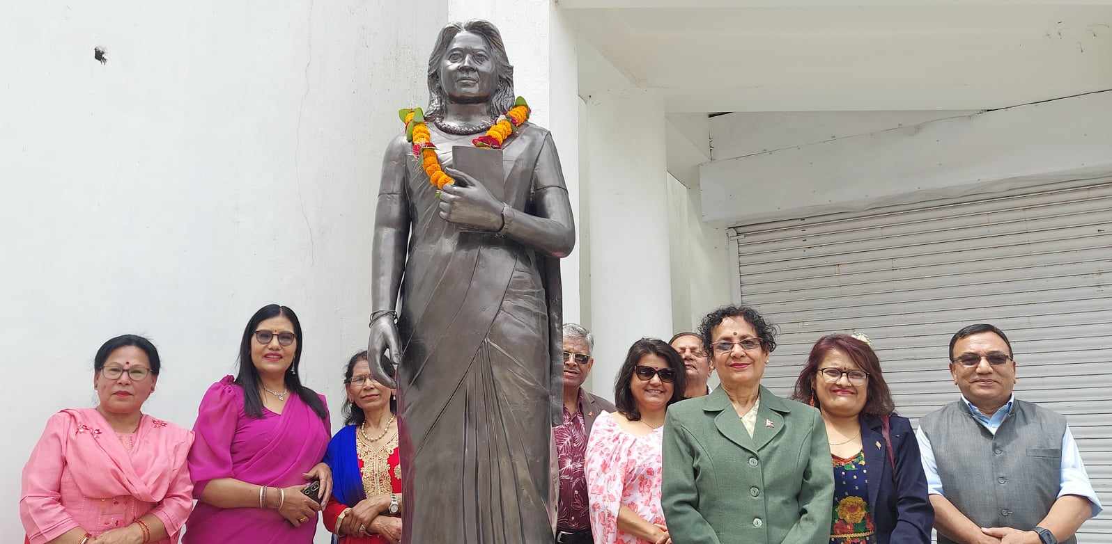सिर्जना तथा नाट्यकलामा साधनारत तीन व्यक्तित्व लोहनी, श्रेष्ठ र तुलाधर ‘वानीरा पुरस्कार’बाट सम्मानित