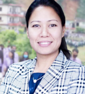 राजनीति आवरण रहित शिक्षा : शिक्षकहरूद्वारा दलको सदस्यता त्याग्न सुरु