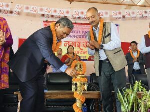एमाले बेसीशहरमा पदाधिकारी चयनमा सहमति भएन : ११ बजे मतदाता