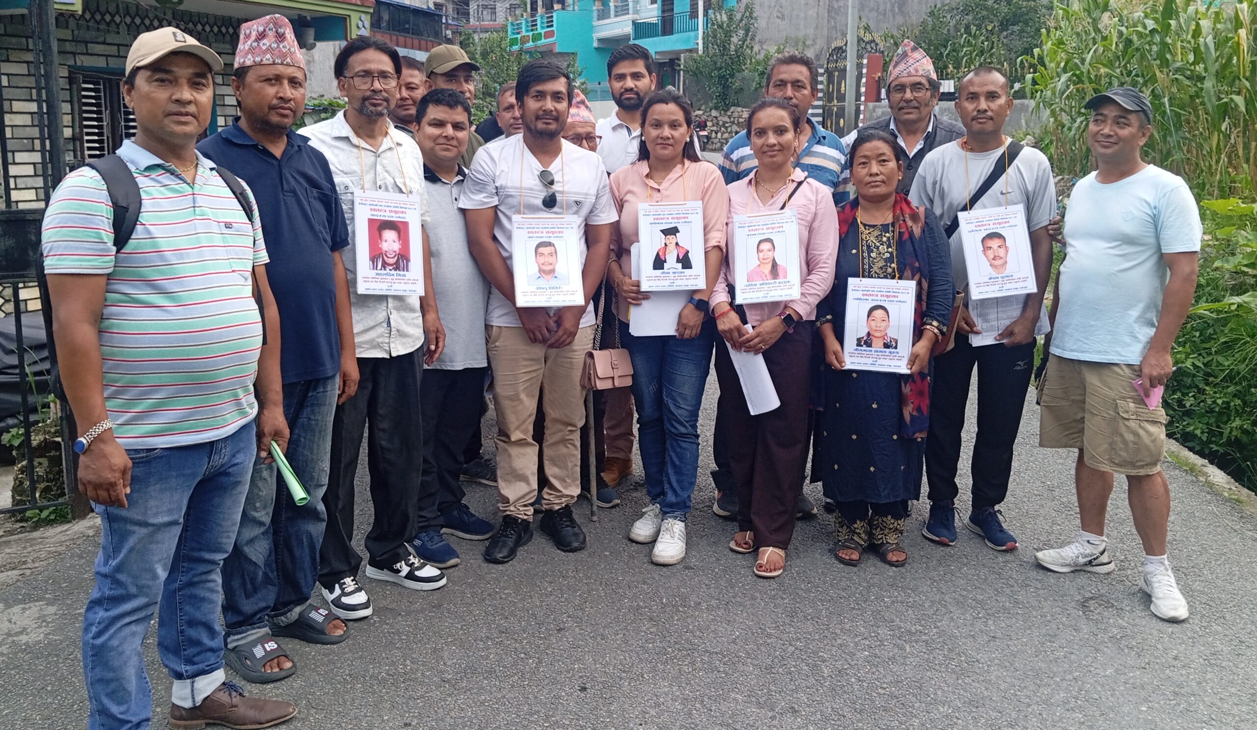 बेसीशहर खानेपानी उपभोक्ता समितिको निर्वाचन : स्वतन्त्र समूहको घरदैलोले ल्याएको नयाँ रौनकको फोटो फिचर :