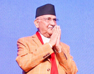 एमालेका अध्यक्ष ७३ वर्षीय केपी ओली प्रधानमन्त्री नियुक्त : पद बहालीसँगै नियुक्ति विरुद्ध मुद्दा पर्ने