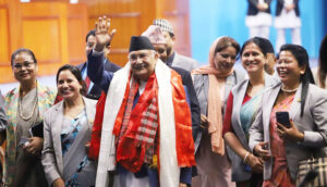 प्रधानमन्त्रीमा ओलीको नियुक्तिविरुद्धको रिट संवैधानिक इजलासमा पठाइयो