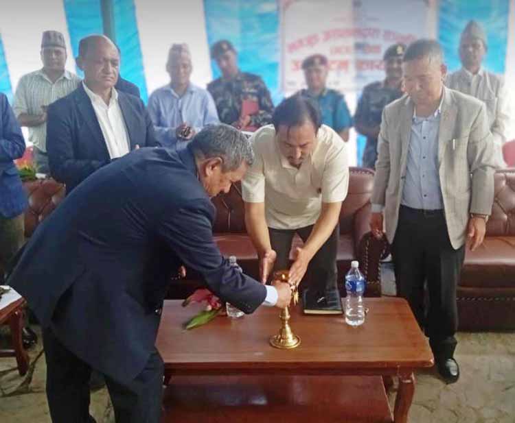 राज्यले शिक्षामा भन्दा स्वास्थ्यमा बढी लगानी गर्नुपर्छ : नेपाल सरकारका प्रवक्ता गुरुङ
