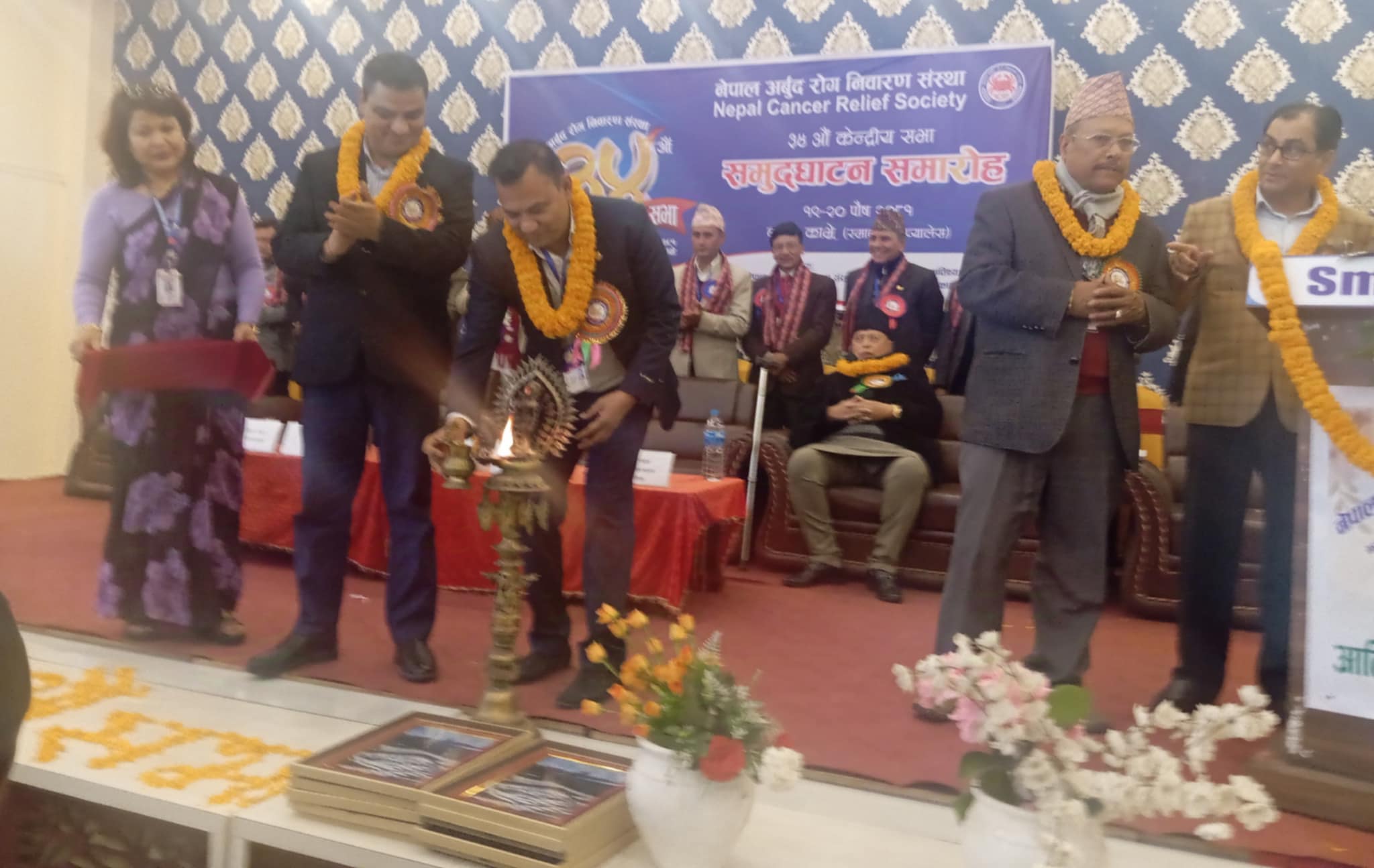 शहरमा अब अस्पतालको जग खन्न आवश्यक छैन, भएकालाई व्यवस्थित गर्नु पर्छ : स्वास्थ्य मन्त्री पौडेल