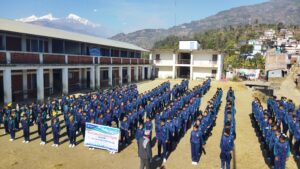 काठमाडौँको लायन्सद्वारा गोरखाका विद्यार्थीलाई पोसाक