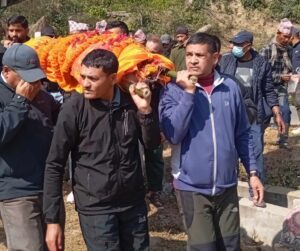 रास्वपाका नेता केसीकी आमा भगवतीको अश्रुपूर्ण विदाई : फोटो फिचर सहित