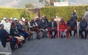 गण्डकी प्रदेशका वन मन्त्री एवम् ठाडोभाका लोककला प्रतिष्ठानका सल्लाहकार पौडेल परिवारलाई ठाडोभाका सहितका विभिन्न संघसंस्थाद्वारा समवेदना व्यक्त