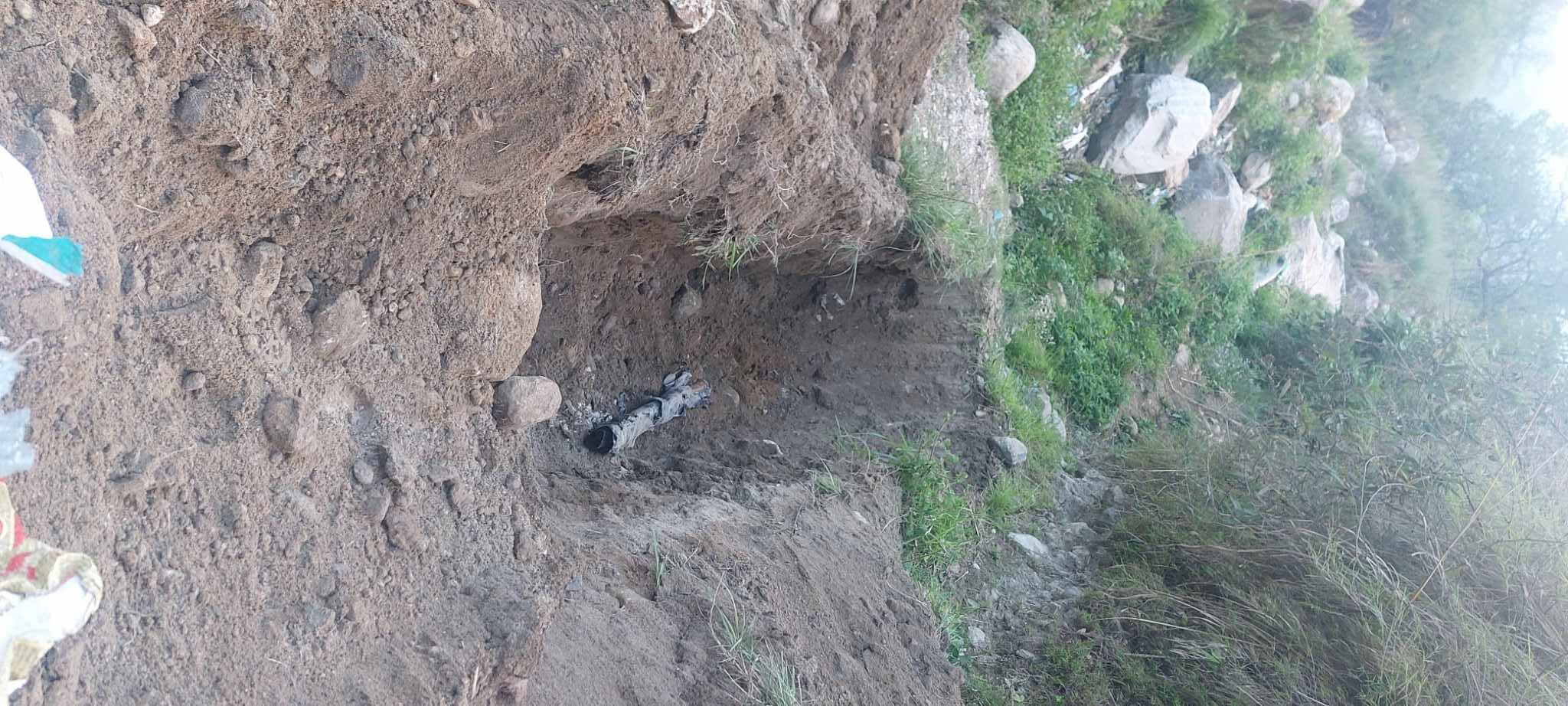 सडक खन्दा पाईप वम फेला : नेपाल सेनाद्वारा डिस्पोज