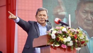 राजावादीको आन्दोलनमाथि सरकारले प्रतिबन्ध लगाउन सक्छ : सञ्चारमन्त्री गुरुङ