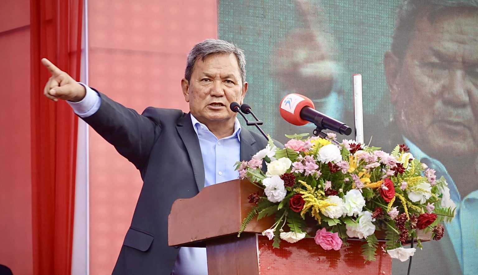 राजावादीको आन्दोलनमाथि सरकारले प्रतिबन्ध लगाउन सक्छ : सञ्चारमन्त्री गुरुङ