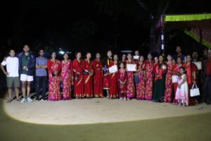 मध्यनेपाल- ५, समिभन्ज्याङमा घन्कियो तिजगीत, लाखे प्रदर्शनमा घुइँचो