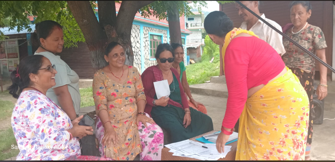 राष्ट्रिय स्वतन्त्र पार्टीका सभापति रवि लामिछानेका पक्षमा जनताको हस्ताक्षर अभियान मध्यनेपाल नगरपालिकामा जारी : फोटो फिचर सहित
