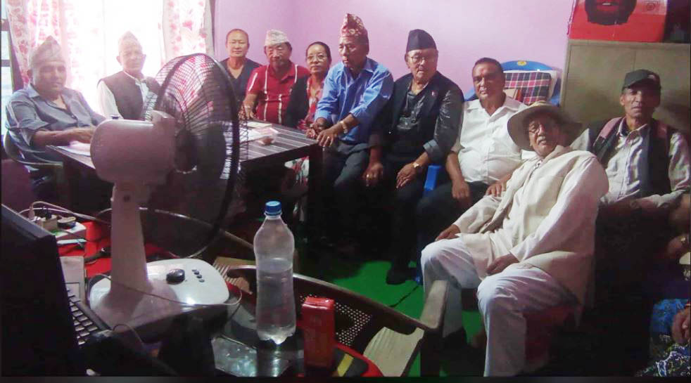 ठाडोभाका लोककला प्रतिष्ठानका संरक्षक एवम् ठाडोभाका महानायक ‘धम्पु’को रथयात्रा गर्ने निर्णय