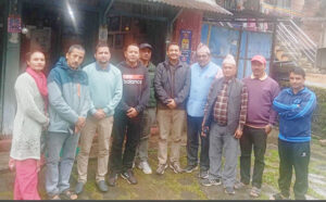 रास्वपाका केन्द्रीय नेता राणाद्वारा प्रशिक्षण शैलीमा कार्यकर्ताहरूसँग भेटघाट