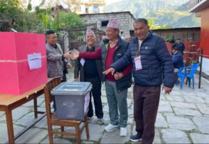 एमाले महाधिवेशन प्रतिनिधि छनौटको लमजुङमा सम्पन्न निर्वाचनमा न्यून ३९.१ प्रतिशत मात्र मदतान, राती १० बजेसम्म नतिजा आउने