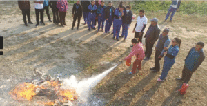 कर्मचारीहरूका लागि आगो नियन्त्रणसम्बन्धी तालिम तथा अभिमुखीकरण कार्यक्रम सञ्चालन
