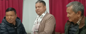 लमजुङमा निर्वाचन सरगर्मी : काँग्रेस र एमालेमा एक अर्काका नेता खोस्ने होड