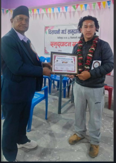बेसीशहरका जनप्रतिनिधिद्वारा सामुदायिक भवन उद्घाटन : निर्वाचन आचार संहिता ?