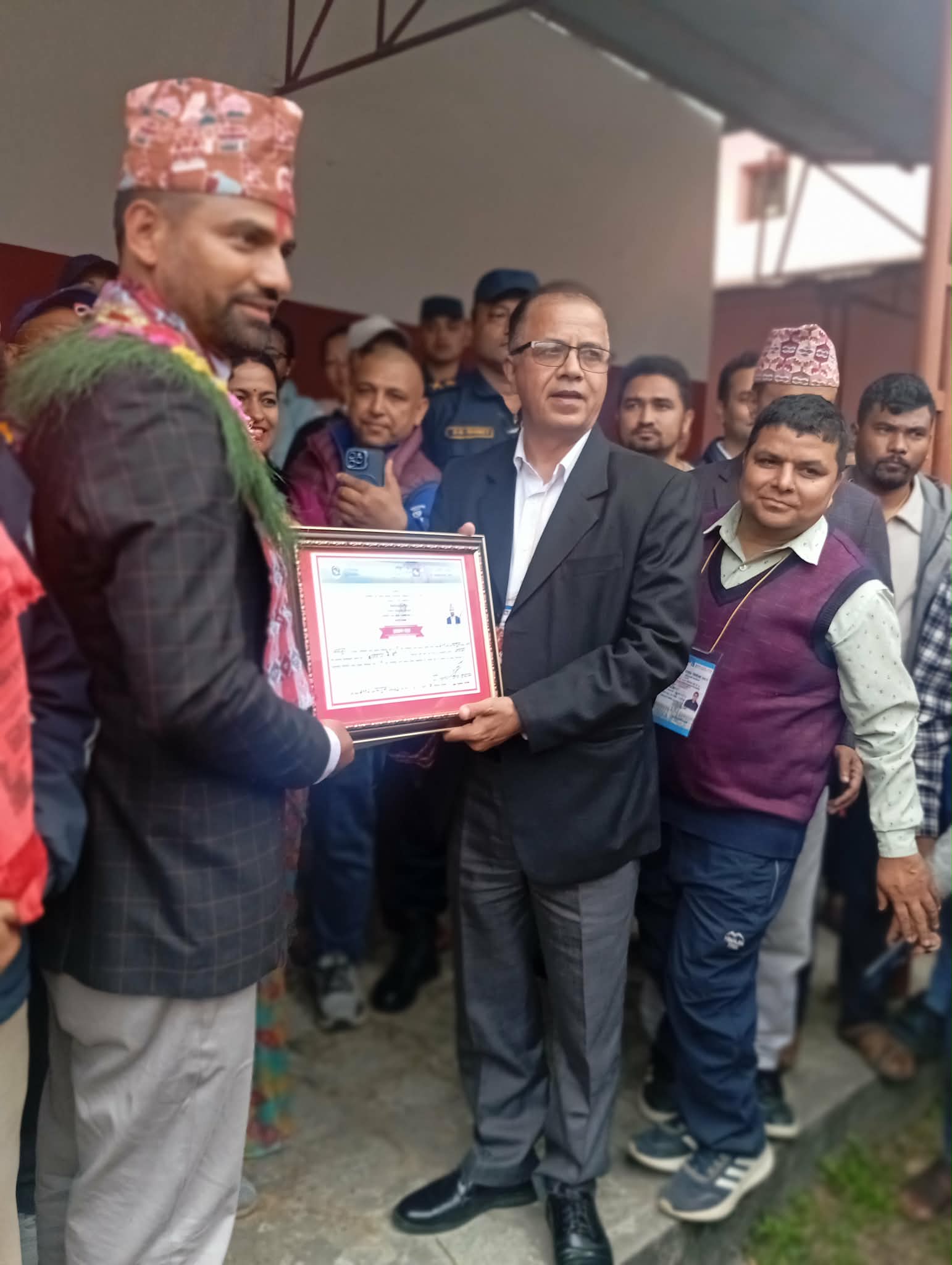 लमजुङमा नराम्रोसँग ढल्यो काँग्रेस– एमाले विरासतको किल्ला