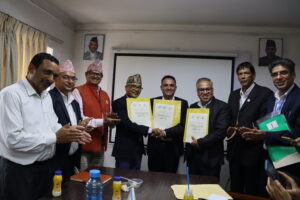 डिडिसीद्वारा साना किसानसँग दैनिक ६० हजारभन्दा बढी दुध किन्न : त्रिपक्षीय सम्झौता