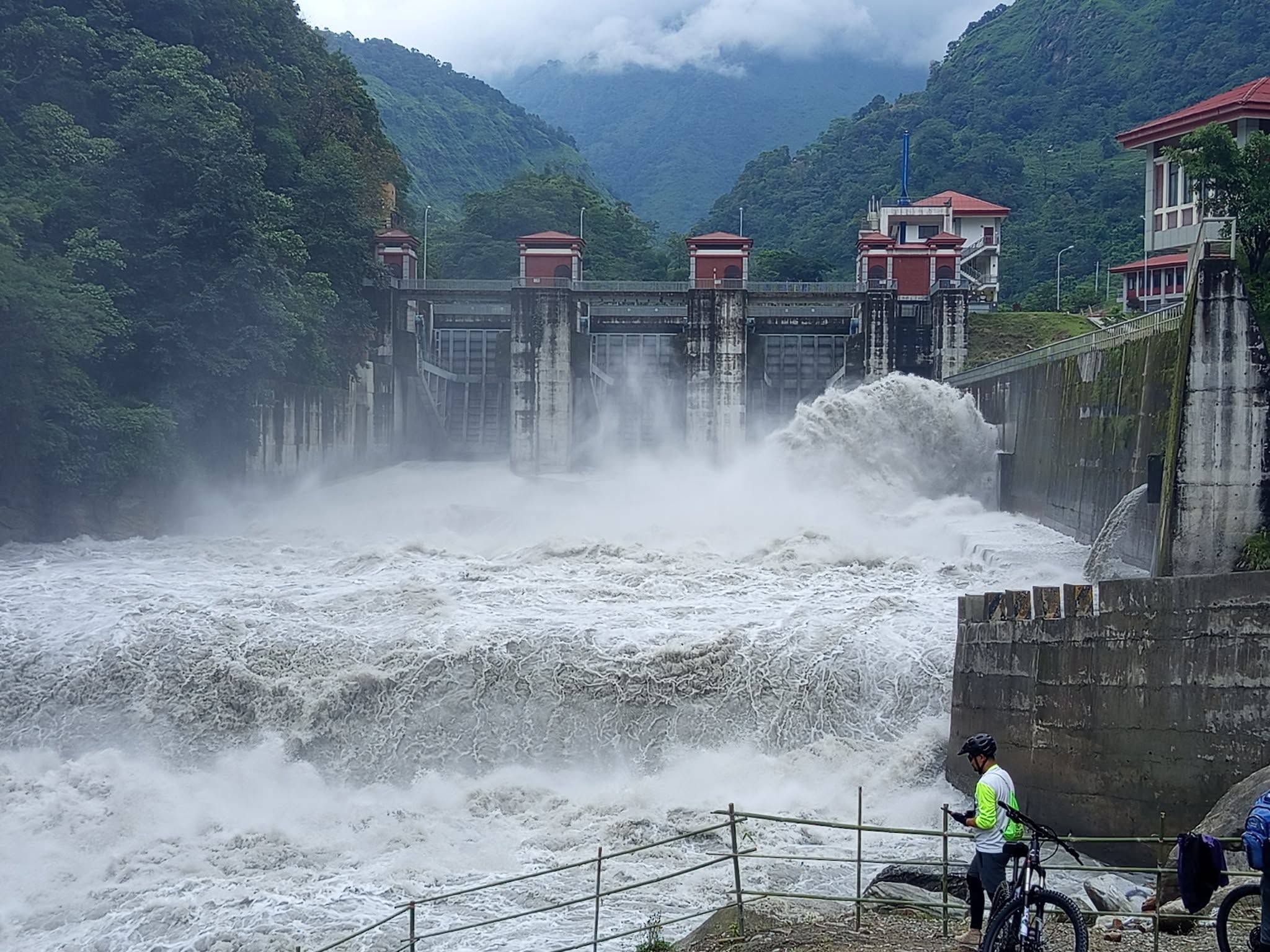 मर्स्याङ्दी नदी किनारको विद्यमान विपद मानव निर्मित हो : सामाजिक अभियन्ता ओलिया